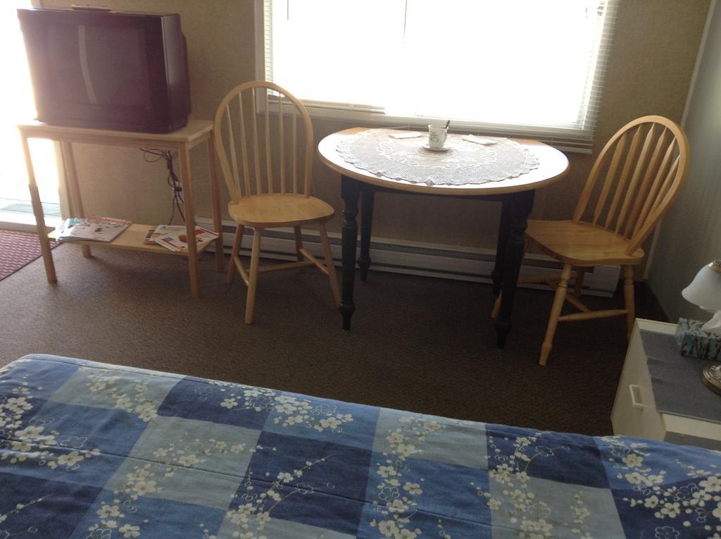 Motel De La Montagne Orford Kamer foto